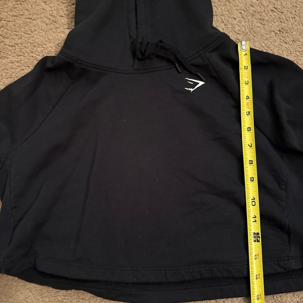 Gymshark Hoodie Women Size Medium Black Crop Cropped Sweatshirt Pullover Gym - Picture 8 of 8